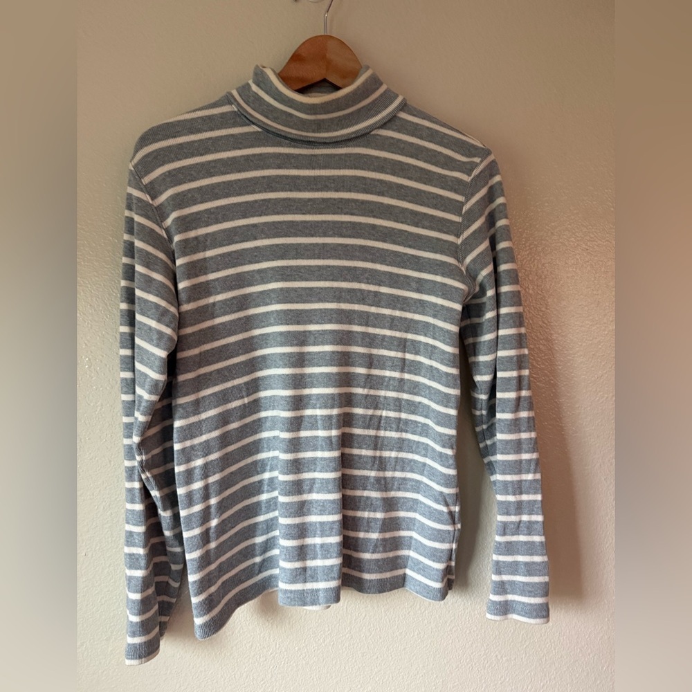 LL BEAN Ribbed Knit Turtle Neck